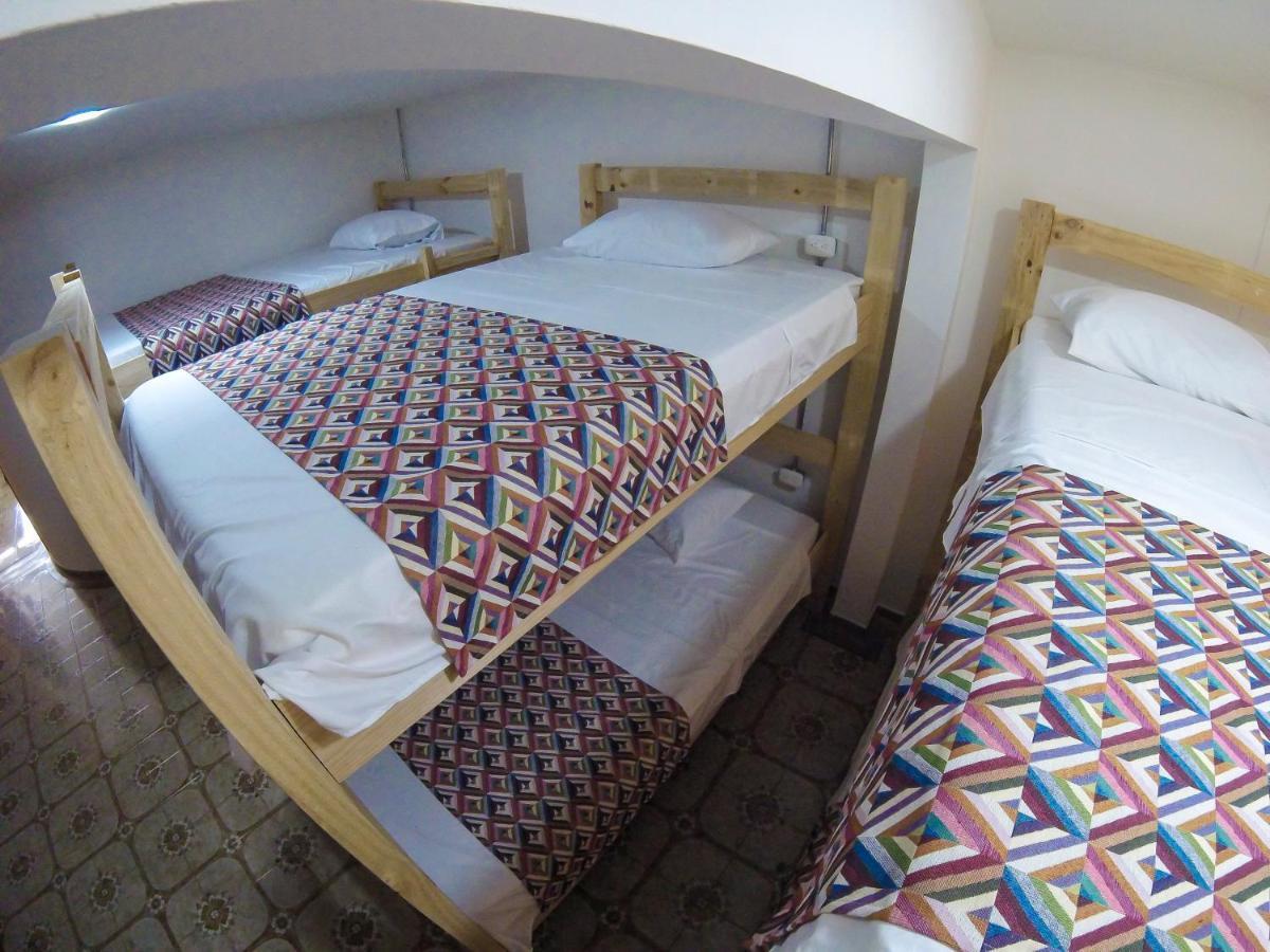 ארמניה La Otra Mitad Hostel מראה חיצוני תמונה