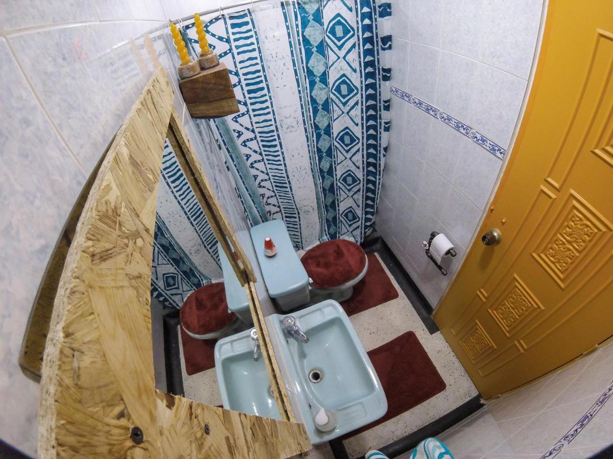 ארמניה La Otra Mitad Hostel מראה חיצוני תמונה